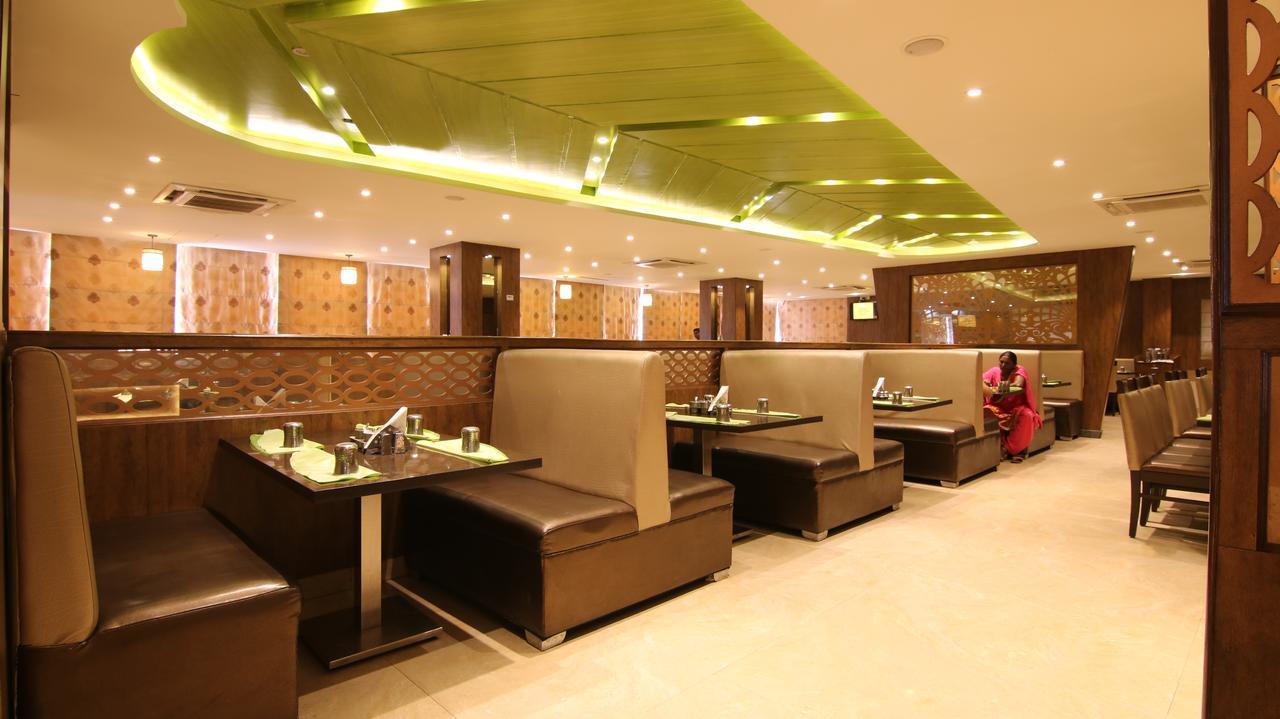 Hotel Sri Nandi Comforts Bengalúr Exteriér fotografie