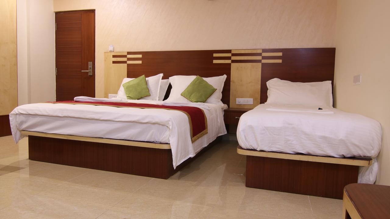 Hotel Sri Nandi Comforts Bengalúr Exteriér fotografie