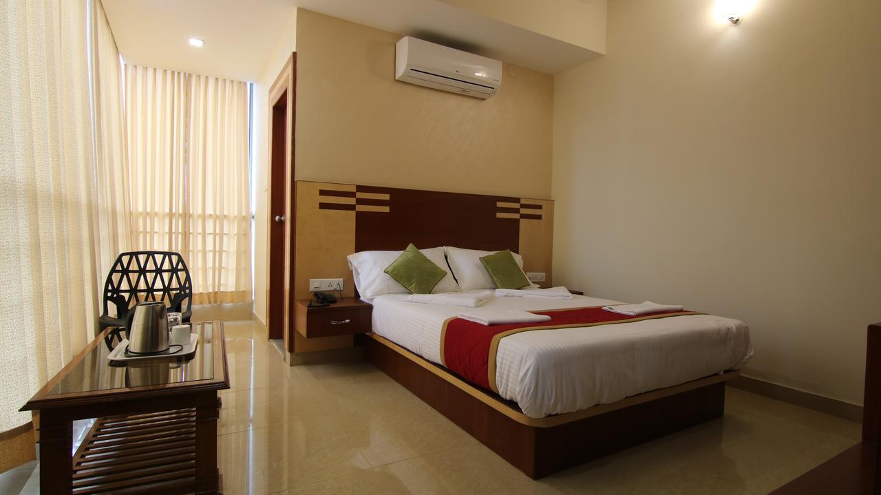 Hotel Sri Nandi Comforts Bengalúr Exteriér fotografie
